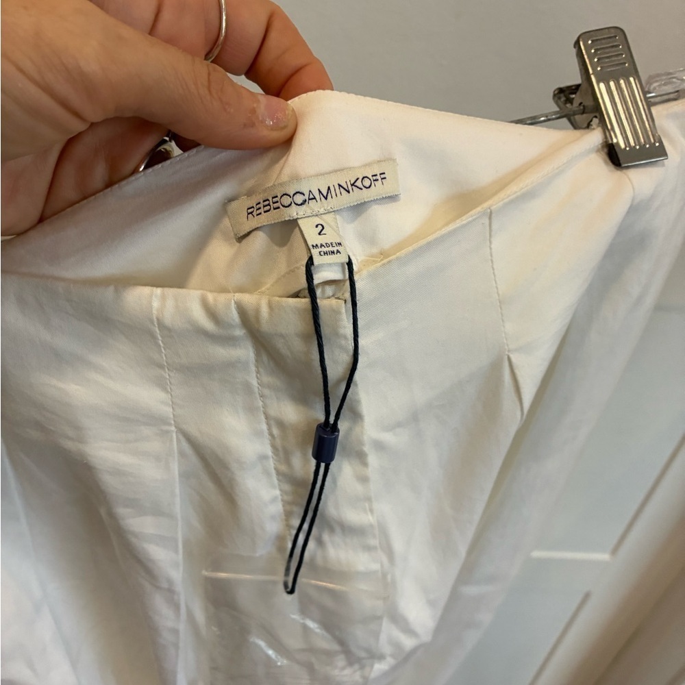 Rebecca Minkoff Cream Ankle Cropped pants NWT size 2 - Picture 3 of 5